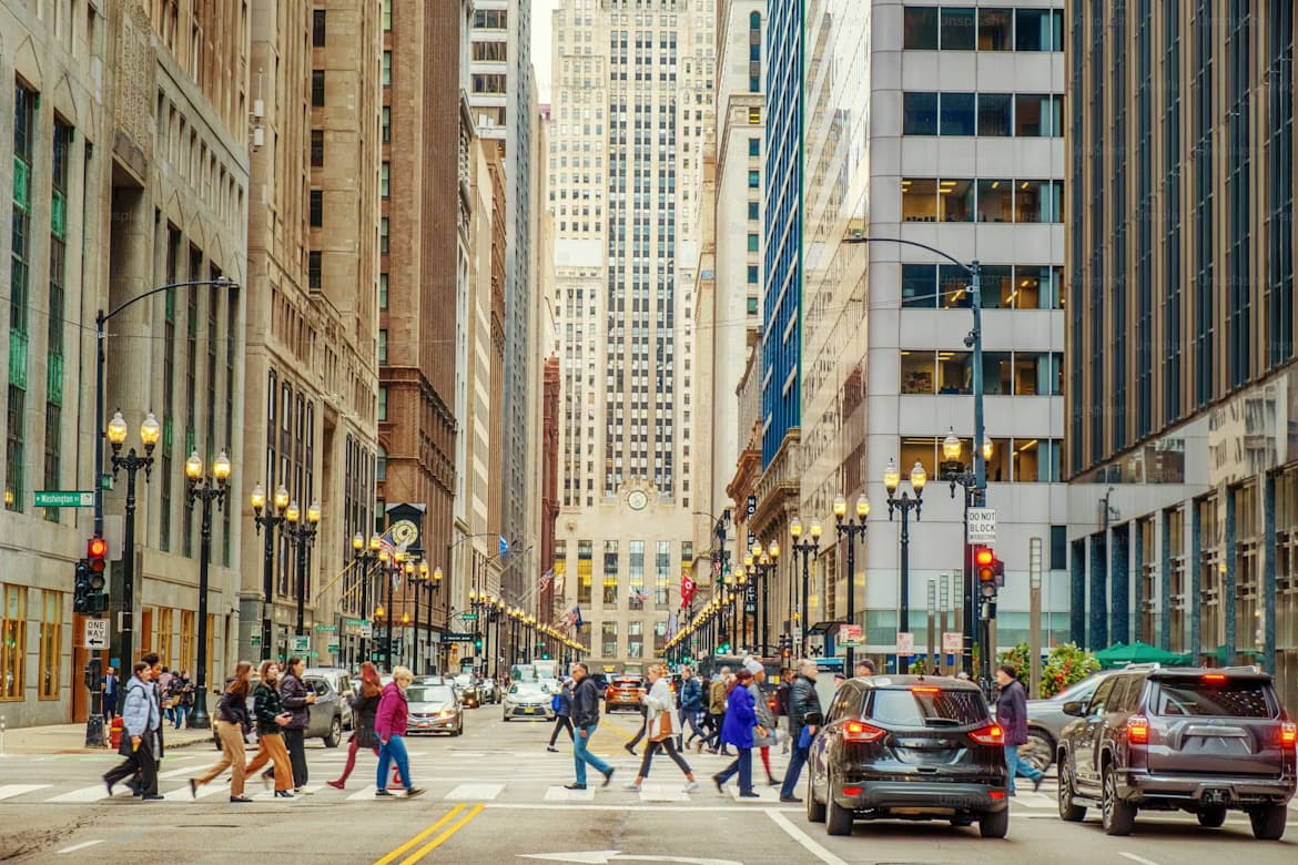 Chicago Street Sweeping 2026 — Complete Guide
